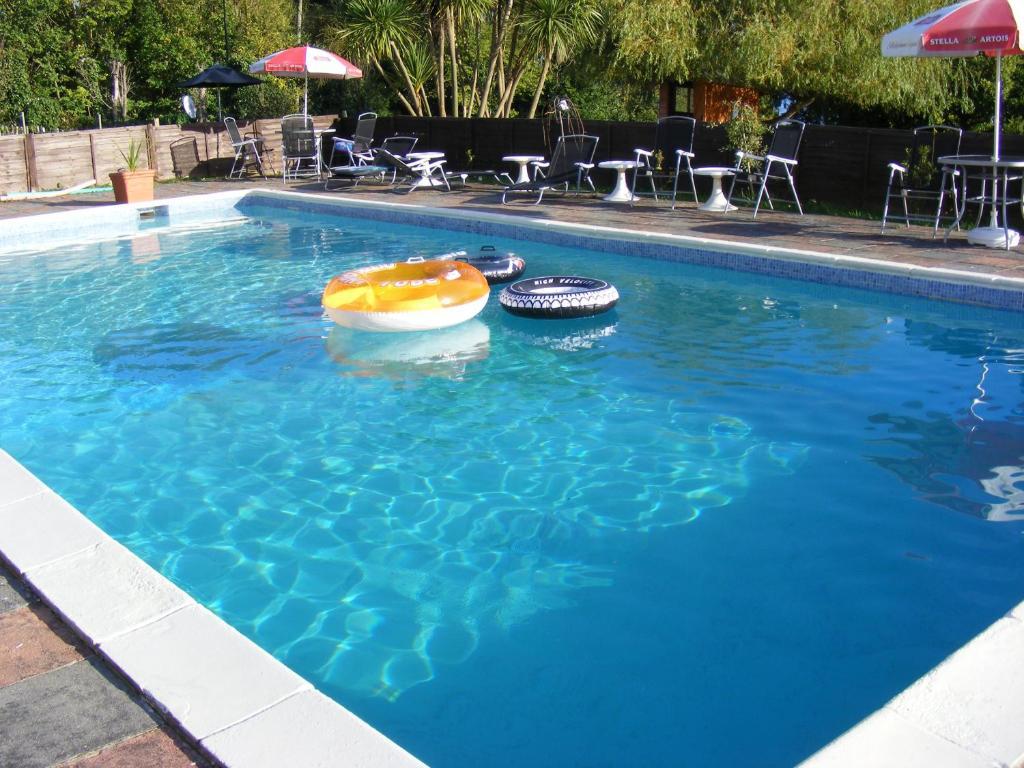 Sandown Manor Екстериор снимка